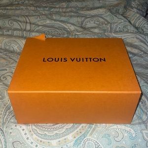 Louis Vuitton sneaker box